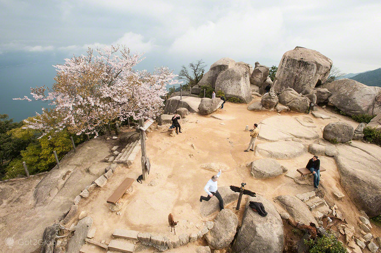 Ilha de Miyajima, Xintoismo e Budismo, Japão, Monte Misen