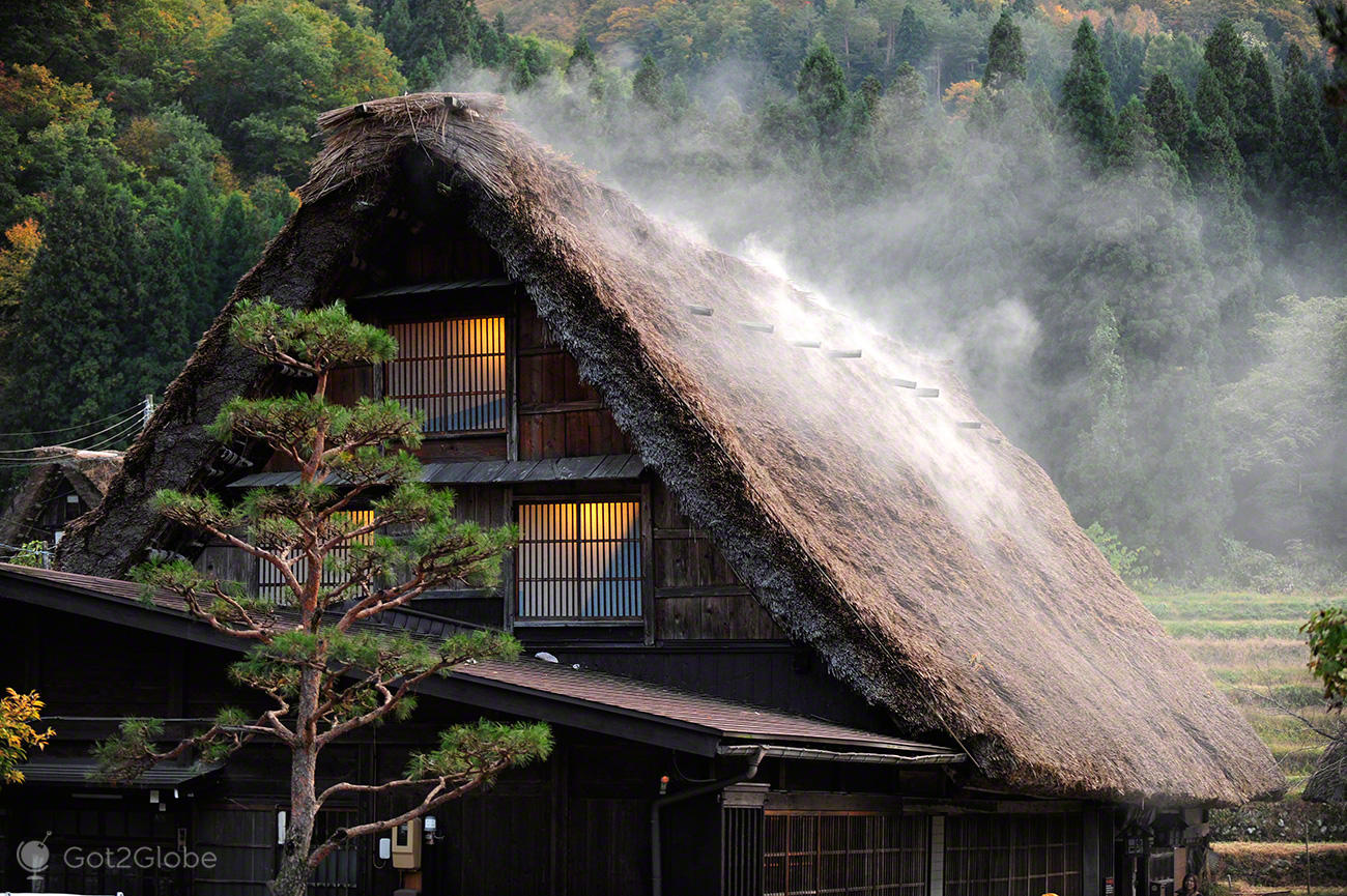 Ogimashi, Shirakawa Go Uma Aldeia Fiel ao A Japão foto