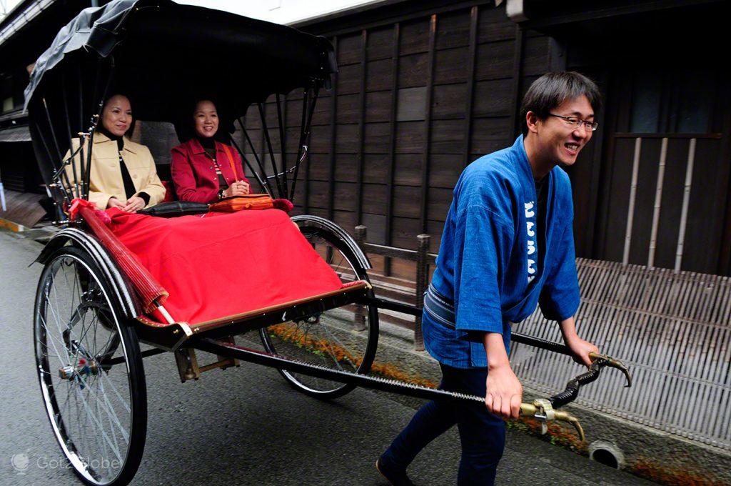 Puxador riquexó, Hida do Japão Antigo e Medieval