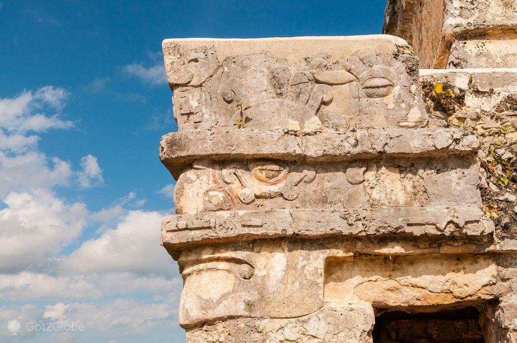 Pormenor templo de Tulum, Ruínas Maias da Riviera Maia, México