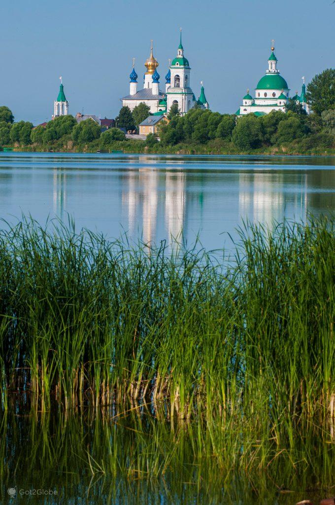 Mosteiro de Santo Jacob o Salvador e Lago Nero, Rostov Veliky, Rússia