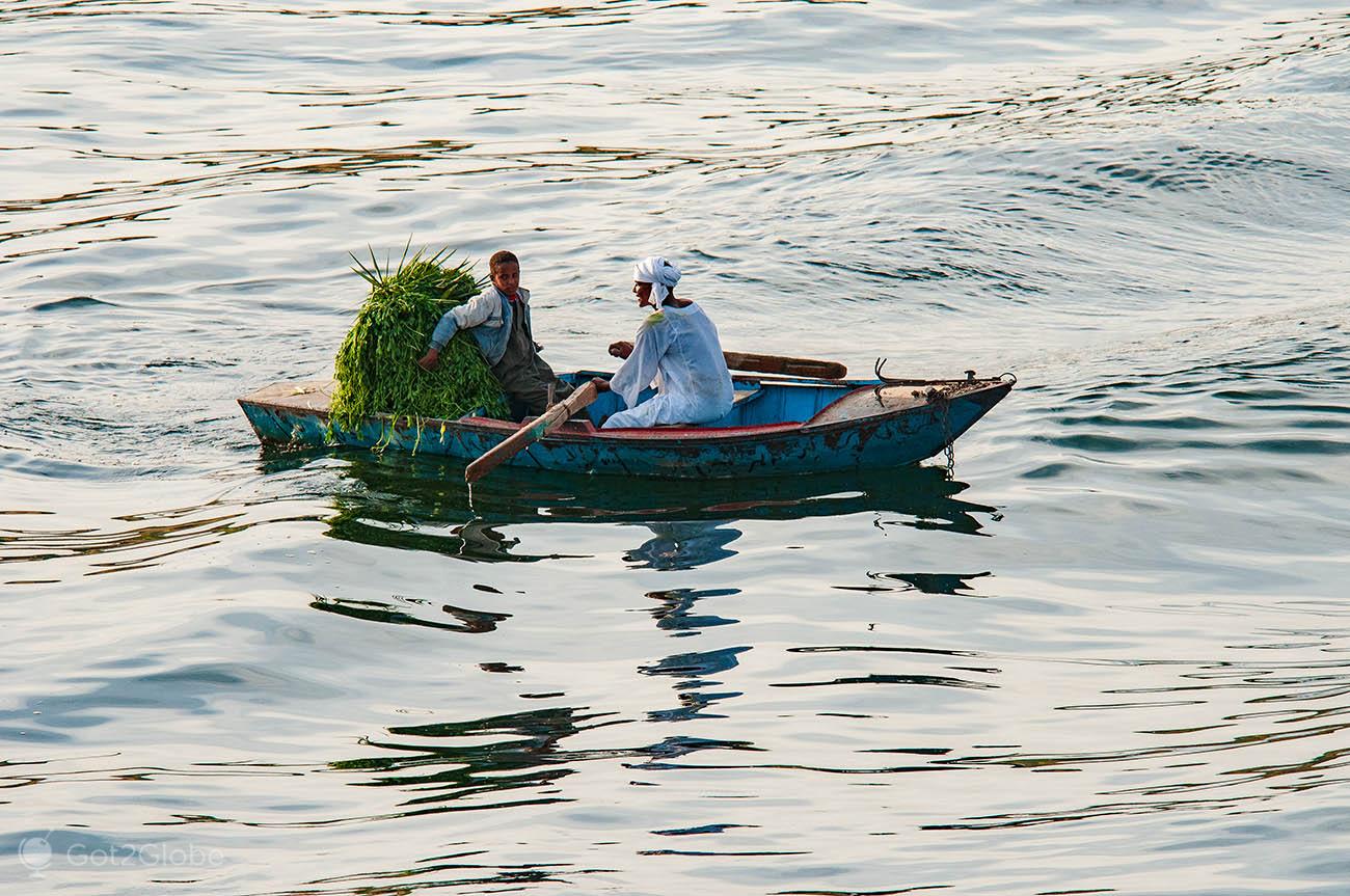 Egipto Ptolomaico, Edfu a Kom Ombo, Nilo acima, barco a remos