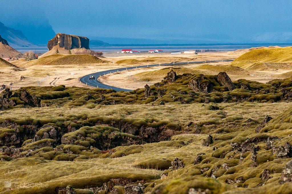 A Ring Road no limiar do campo de lava de Eldhraum