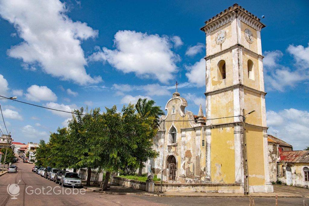 A velha Igreja de Nª Srª da Conceição, em Inhambane. 